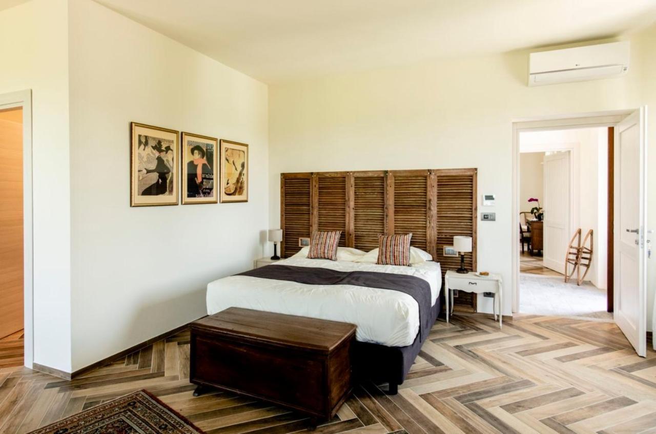 Le Vecchie Persiane - Bed & Breakfast ดิอาโนดัลบา ภายนอก รูปภาพ