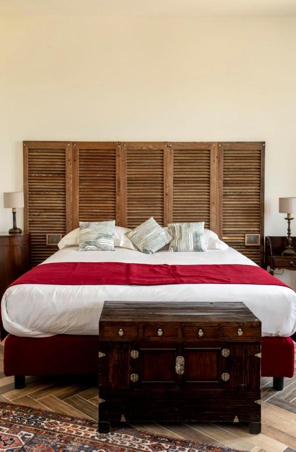 Le Vecchie Persiane - Bed & Breakfast ดิอาโนดัลบา ภายนอก รูปภาพ