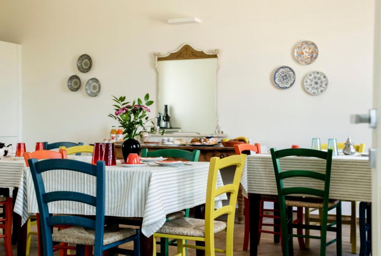 Le Vecchie Persiane - Bed & Breakfast ดิอาโนดัลบา ภายนอก รูปภาพ